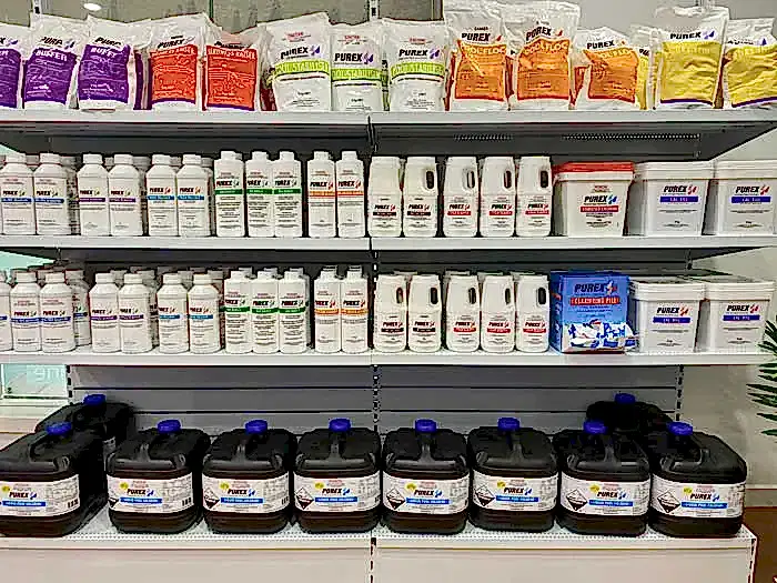 Chemicals-Pool-Builders-Pool-shop