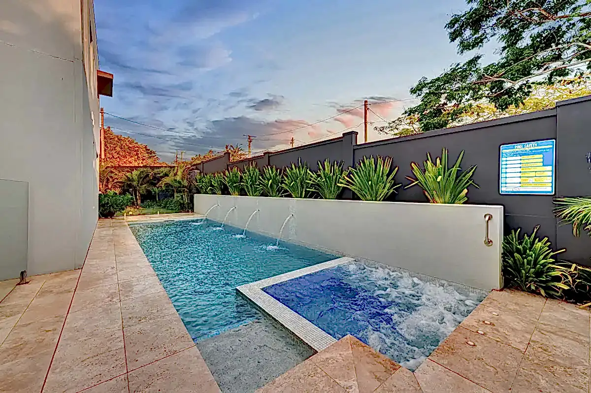 environ-pools-builder-brisbane-yeronga
