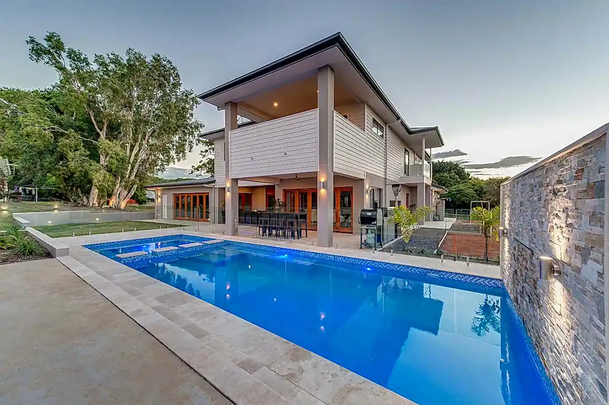 Carindale-environpools-brisbane-pool-builders