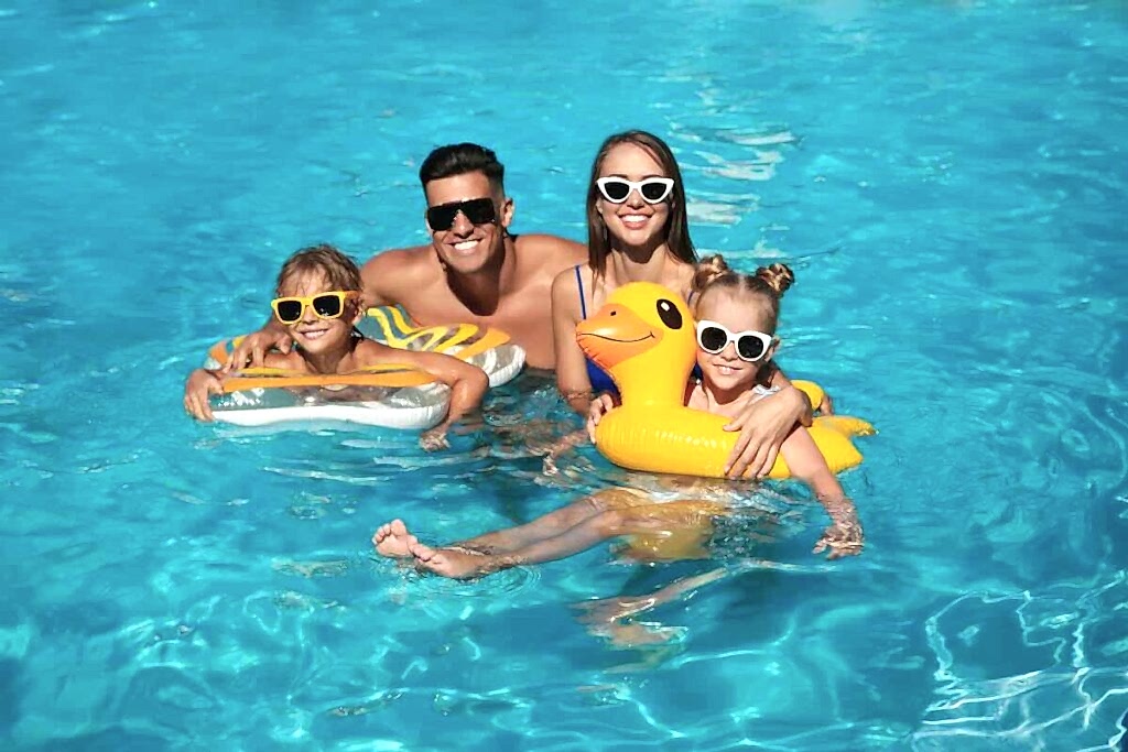 family-pools-brisbane-pool-builders-environ-pools