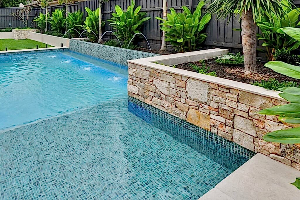 pool-tiles-pool-builders-brisbane-environ-pools